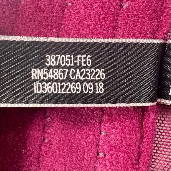 Victoria's Secret Very Sexy Shimmer Velvet Longline Balconet Bra 32B Whimsigoth - Picture 11 of 13